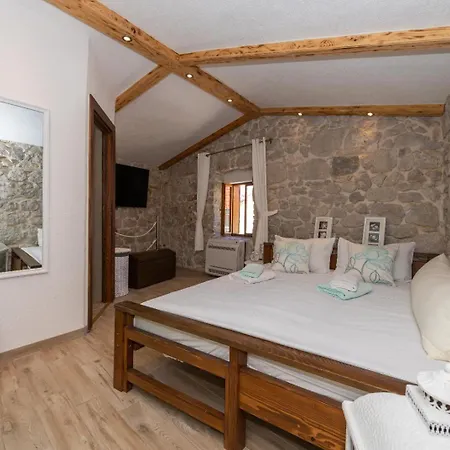 Lidija Dom wakacyjny *